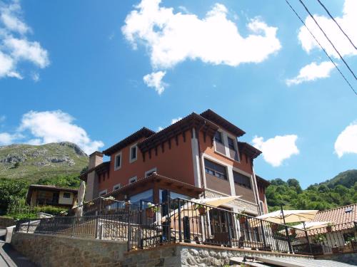 Llerices Hotel | Hotel La Casona de Llerices