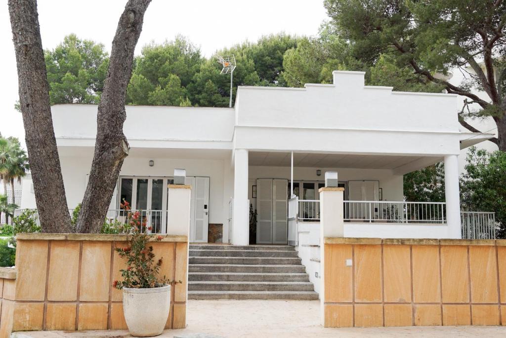 Les Meravelles Villa | Houm Villa Plaza Arosa