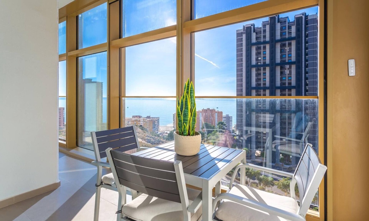 Cala Apartment | Intempo by Holuxe - 052 - 5th floor