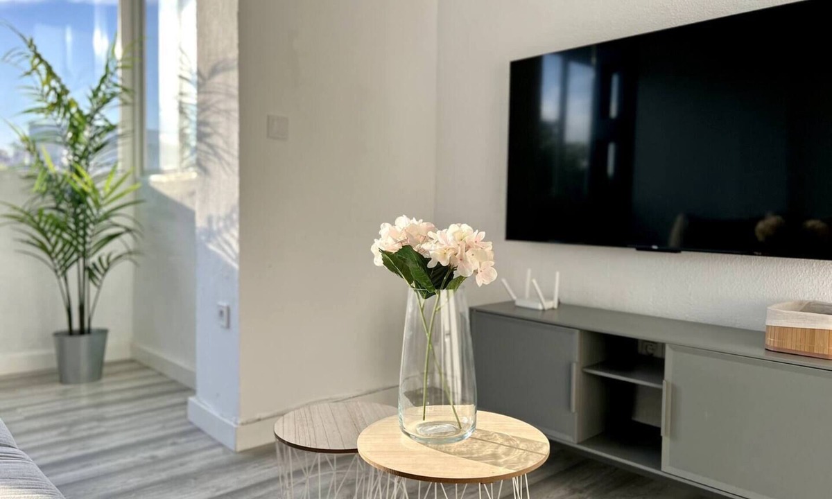 San Pablo D y E Apartment | K.C 721 - Apartment near the train station