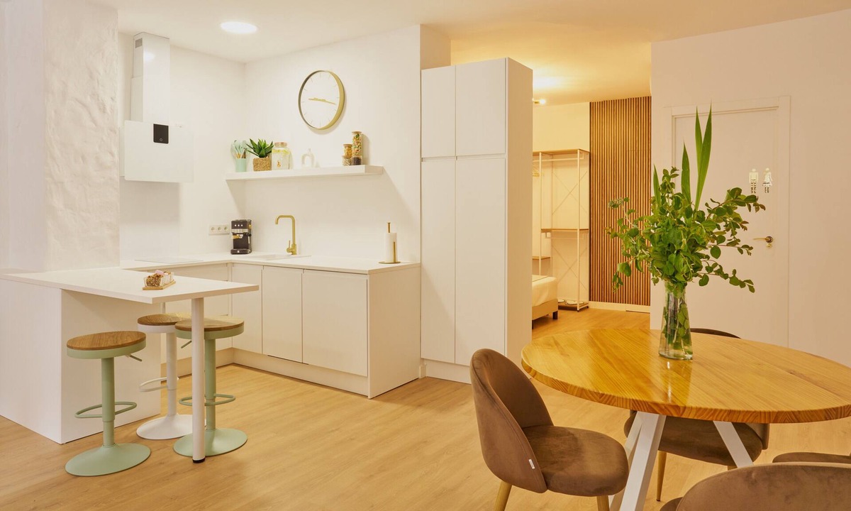 Salesas Apartment | La Abi 2 Apartment – Historic Center of Salamanca, Up to 3 Guests