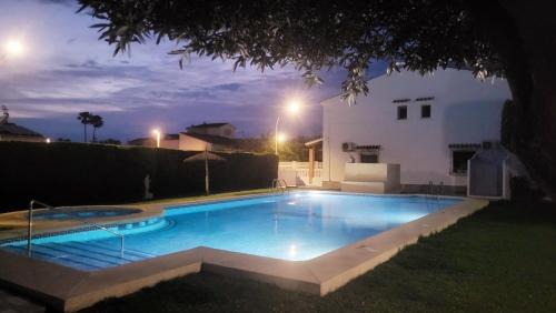 Els Poblets House | La Casita Denia, charming 2BR Townhouse with shared Pool, 1km to Beach