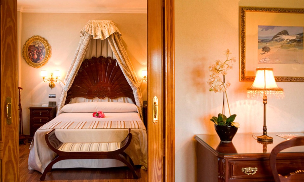Jerez de la Frontera Hotel | La Cueva Park