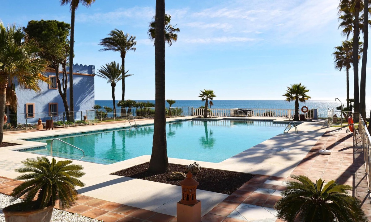 Bahia de Casares Apartment | La Perla de Marrakech 16 Apartment with Sea View and Wi-Fi