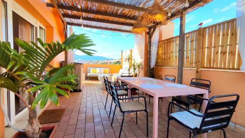 Algeciras Apartment | La terraza de Algeciras.