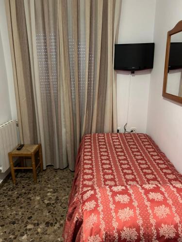 La Calahorra House | LABELLA - Hostal Rural Restaurante