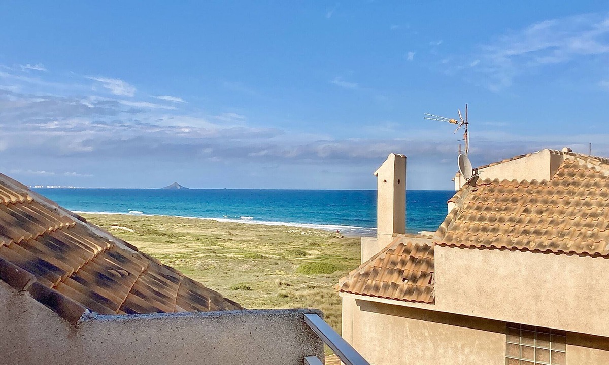 Cabo de Palos Ski Chalet | Large terrace 140m from the Mediterranean Sea