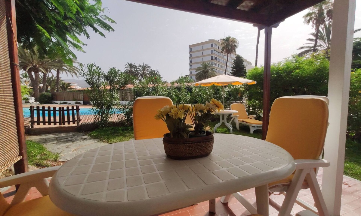 Playa del Ingles House | Lovely 2 Bedroom Bungalow With Parking