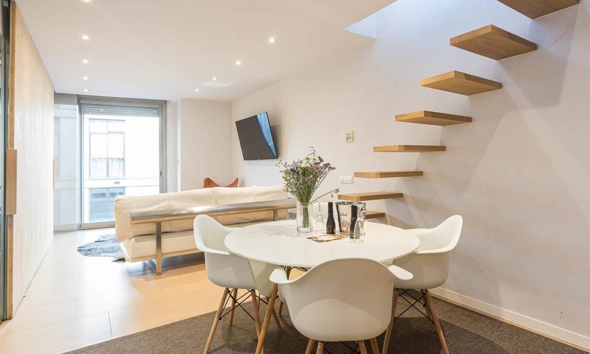 Sant Gervasi Apartment | Lovely apartment with big private terrace in Sant Gervasy for monthly rentals