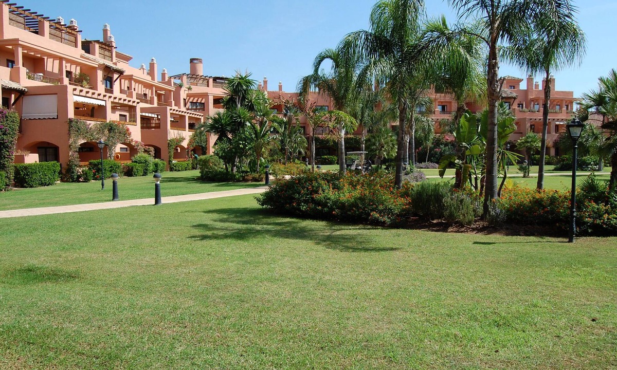 Atalaya-Isdabe Apartment | Luxury 2 Bed Apt. In Hacienda Del Sol, Near Pto Banus, Marbella, Costa Del Sol