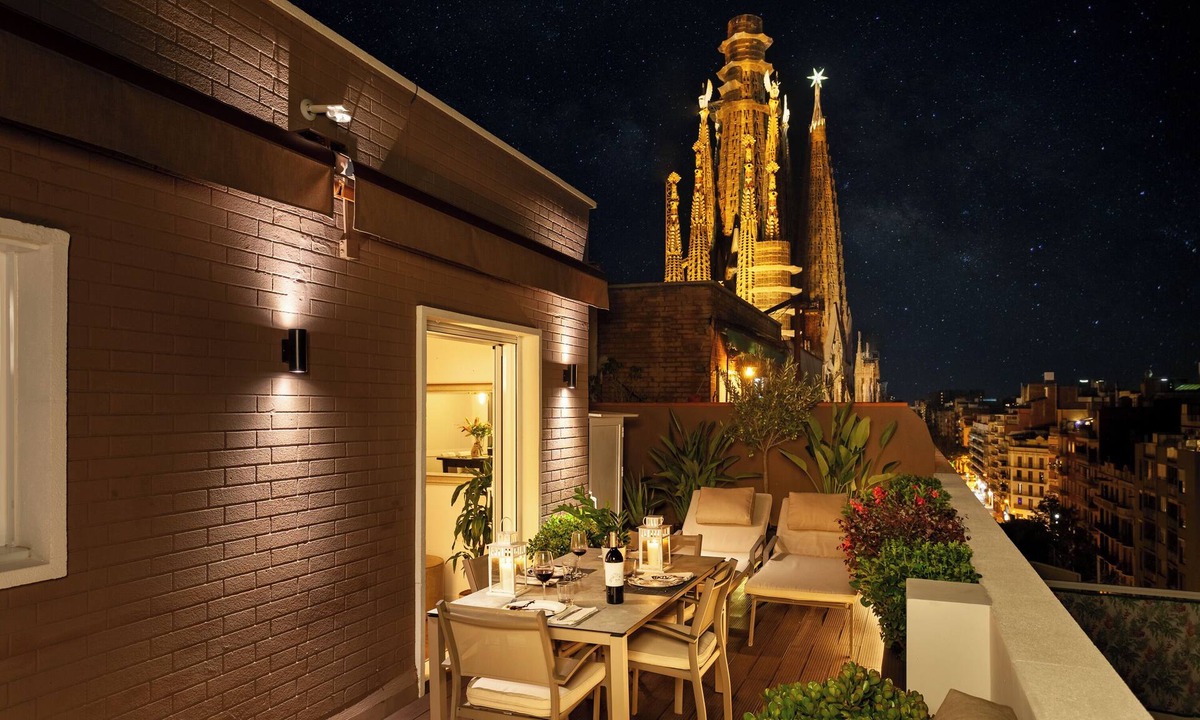 La Sagrada Familia Apartment | Luxury Penthouse Terrace with Sagrada Familia Views