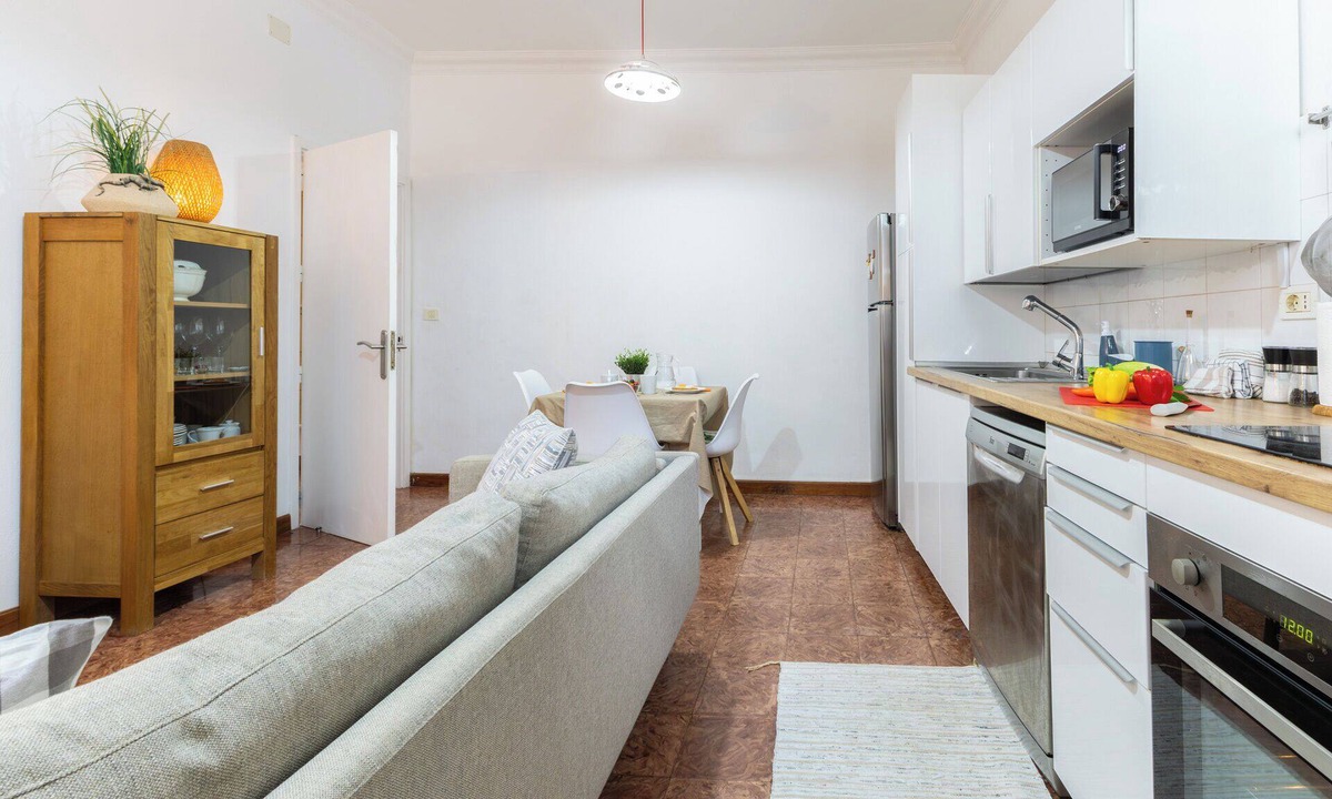 Las Palmas de Gran Canaria Apartment | M&B V La Flor Las Canteras by VillaGranCanaria