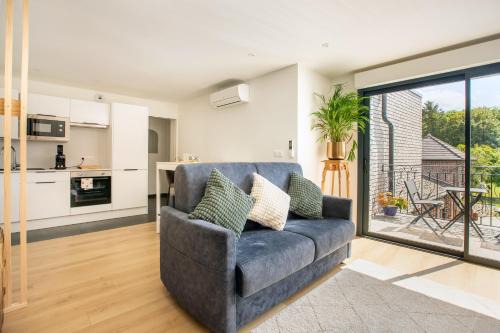 Angres Apartment | Maison C&C