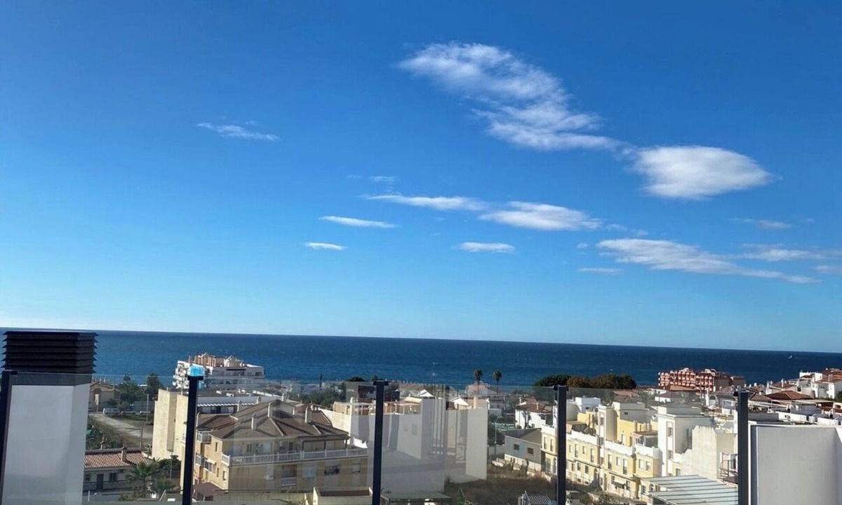 Torre de Benagalbon Apartment | Malaga apartment with sea views and private terrace