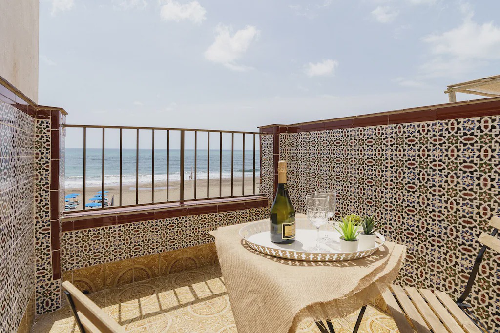 Carihuela Apartment | MalagaSuite Front Beach Carihuela