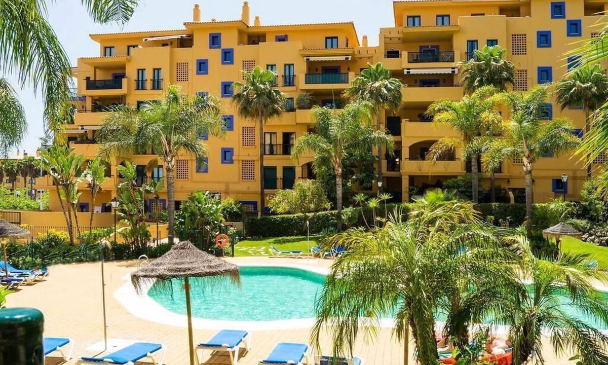 San Pedro de Alcantara Condo | Marbella 3 bedroom spacious Bulevar de San Pedro, near Puerto Banús