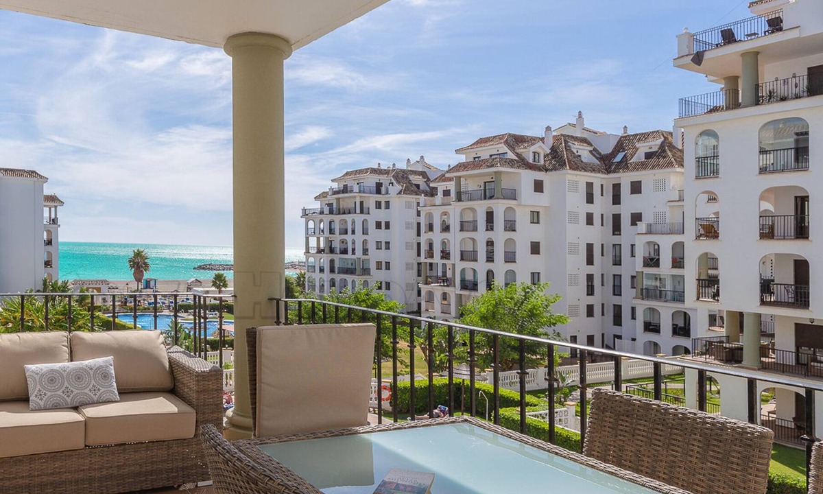 Manilva Apartment | Marina Duquesa 829 apartment sea view