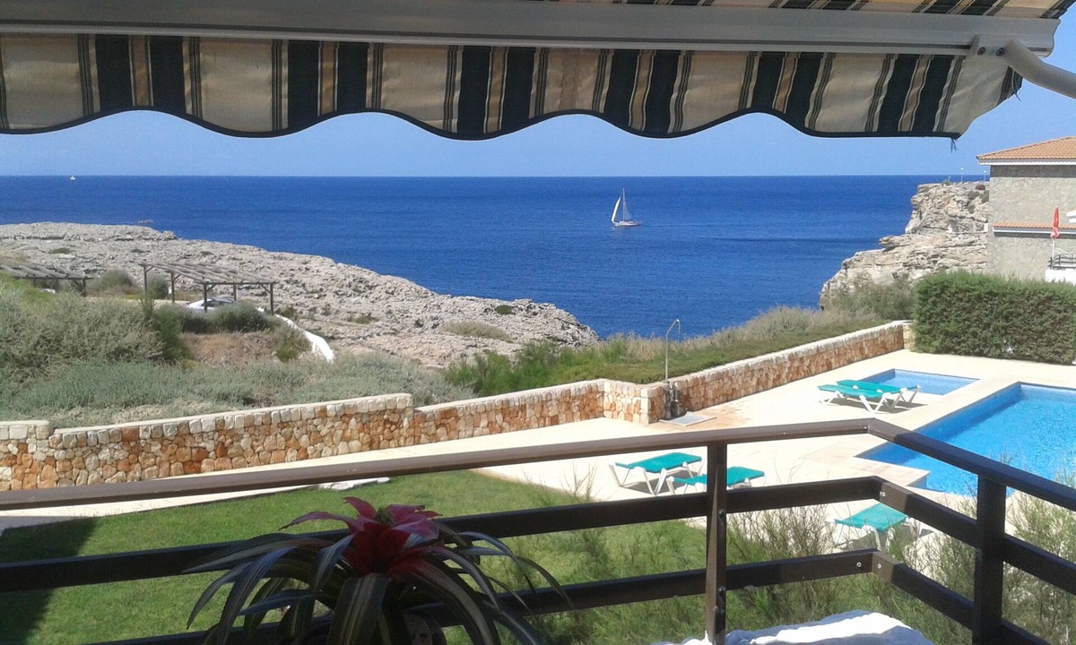 Cales Piques Apartment | Menorca, Apartamento Vistas Directas al Mar, Piscina y Preciosas Puestas de sol