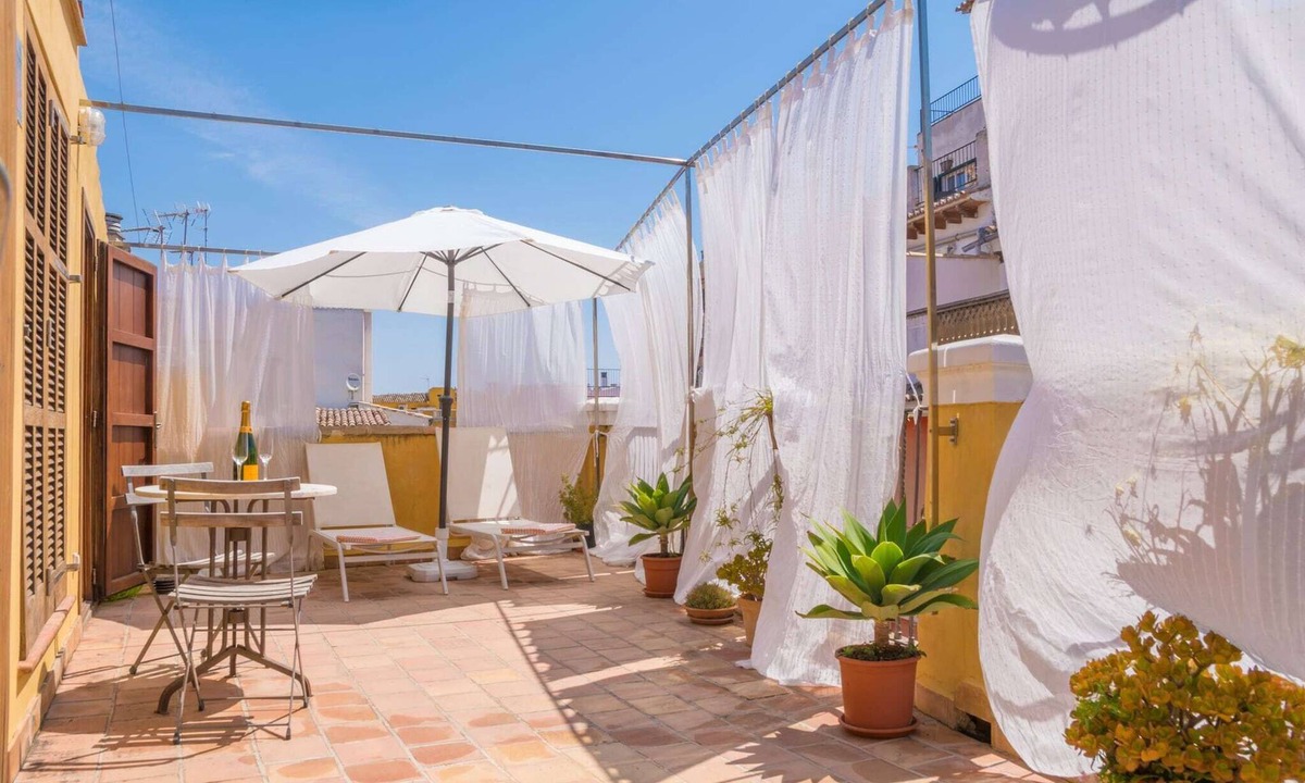 Son Vida Ski Chalet | Miraclet - Adults Only - House In Palma. Free Wifi