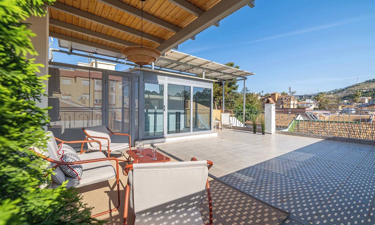 Pedregalejo Apartment | Modern 1BR Ground Floor Apart - Walk to Beach