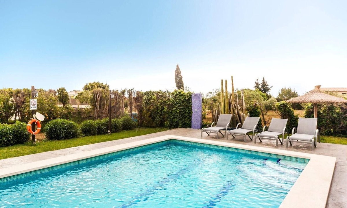 Alcudia Villa | Near the beach and with pool – Villa Damián 6