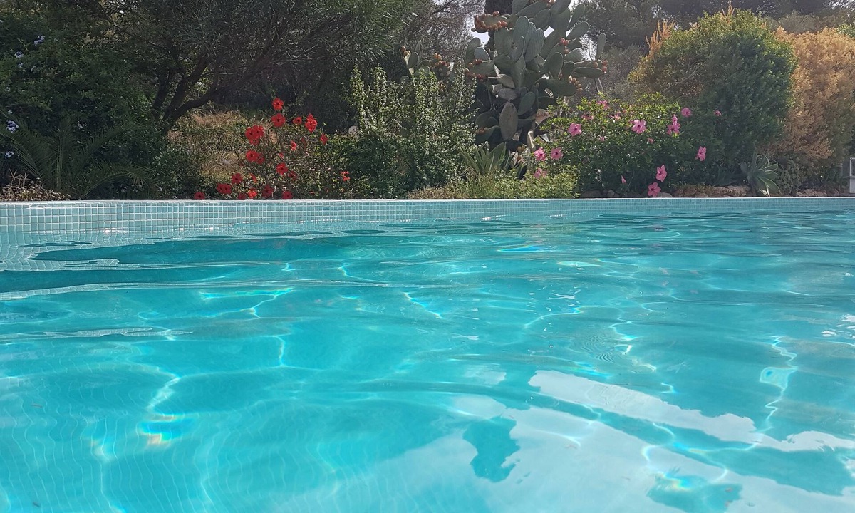 Cala Murada Apartment | NEAR THE BEACH, beautiful detached apartment in a house with a garden and pool