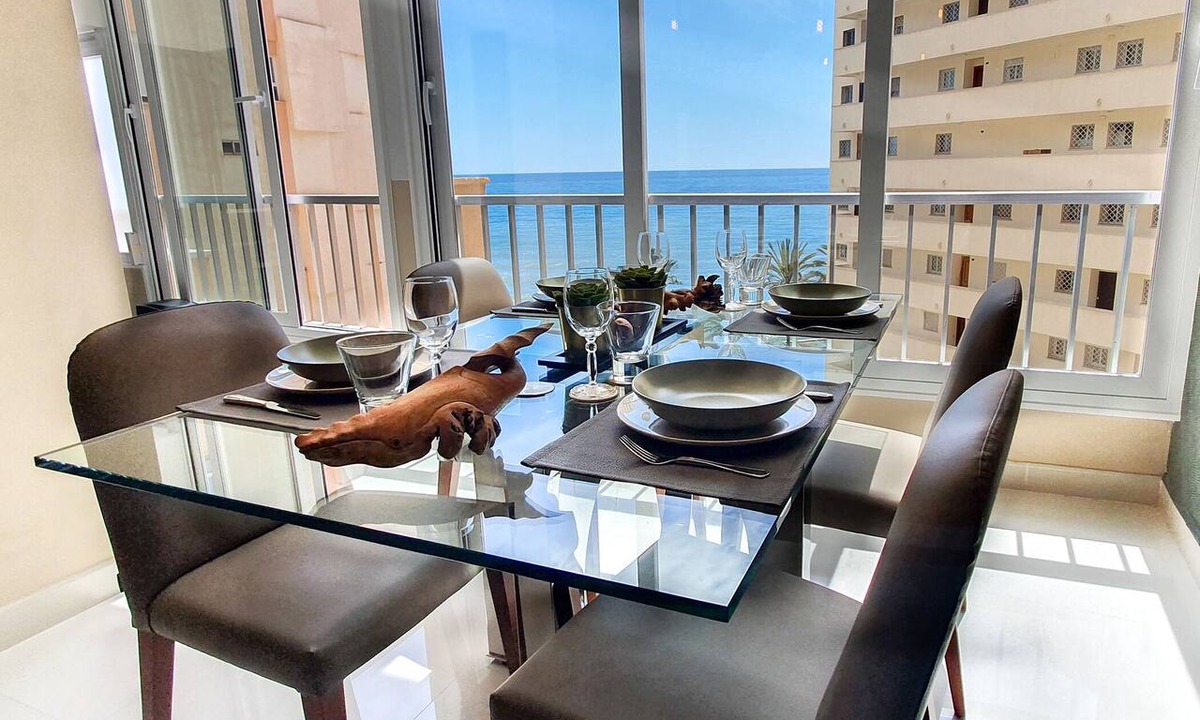 Marbella Seafront Promenade Apartment | Neptuno 403. Wonderful One-Bedrooms Apartment with Sea Views