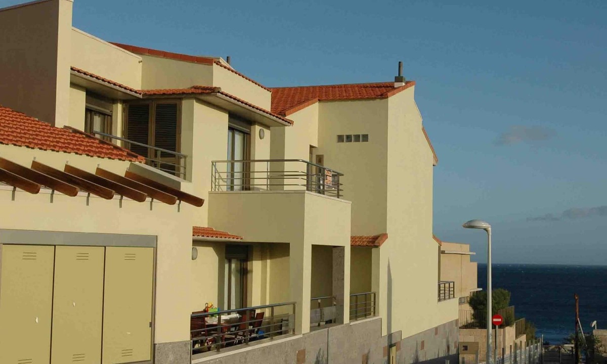 El Medano Apartment | New apartment, 1 bedroom, near Windsurf area, WIFI, garage, storage room