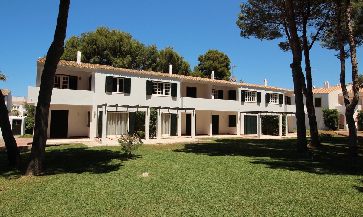 Son Xoriguer Apartment | New Listing! Renovated apartment 3 minute walk to the beach Julieta 4