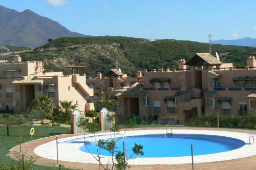 Casares Apartment | Penthouse with Roof Terrace, BBQ, Pool- and Sea Views