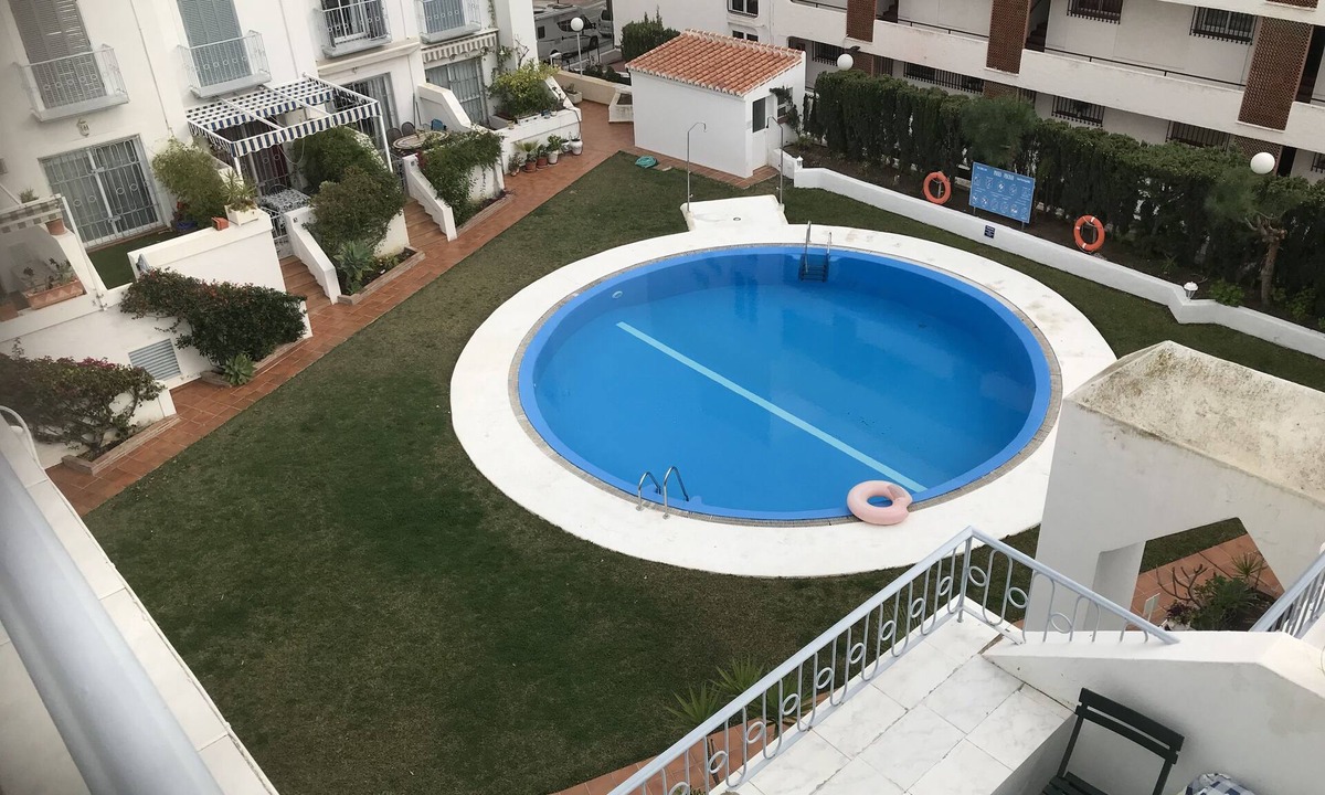 Nerja City Centre Apartment | Penthouse With Sea And Mountain View And Communal Swimming Pool