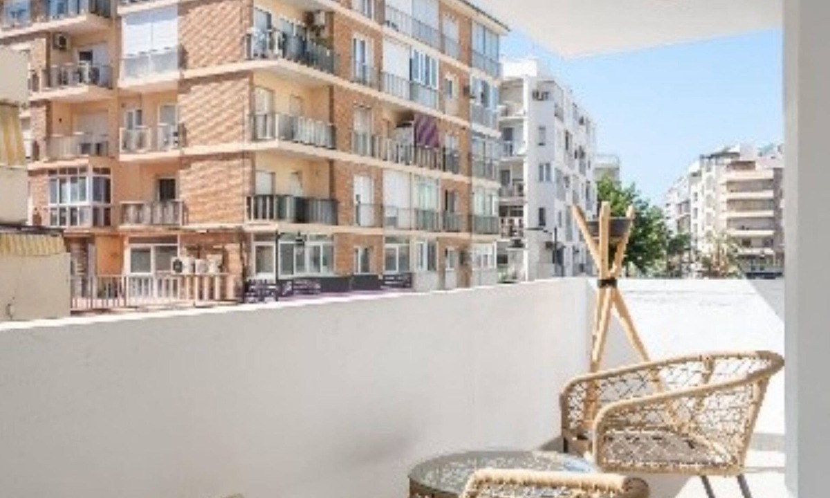 Historic Center of Estepona Apartment | Renovated Apartment in Estepona’s Old Town, Just 150 Metres from the Beach