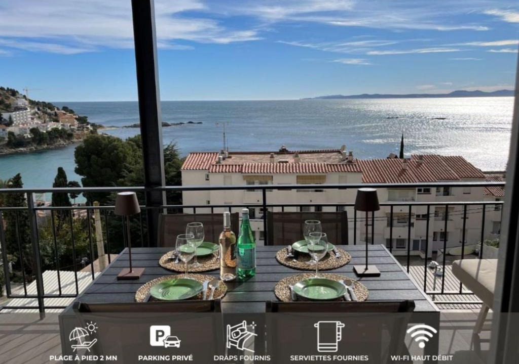 Almadraba-Canyelles Apartment | S1 - Apt 2ch avec terrasse face a la mer, parking inclus