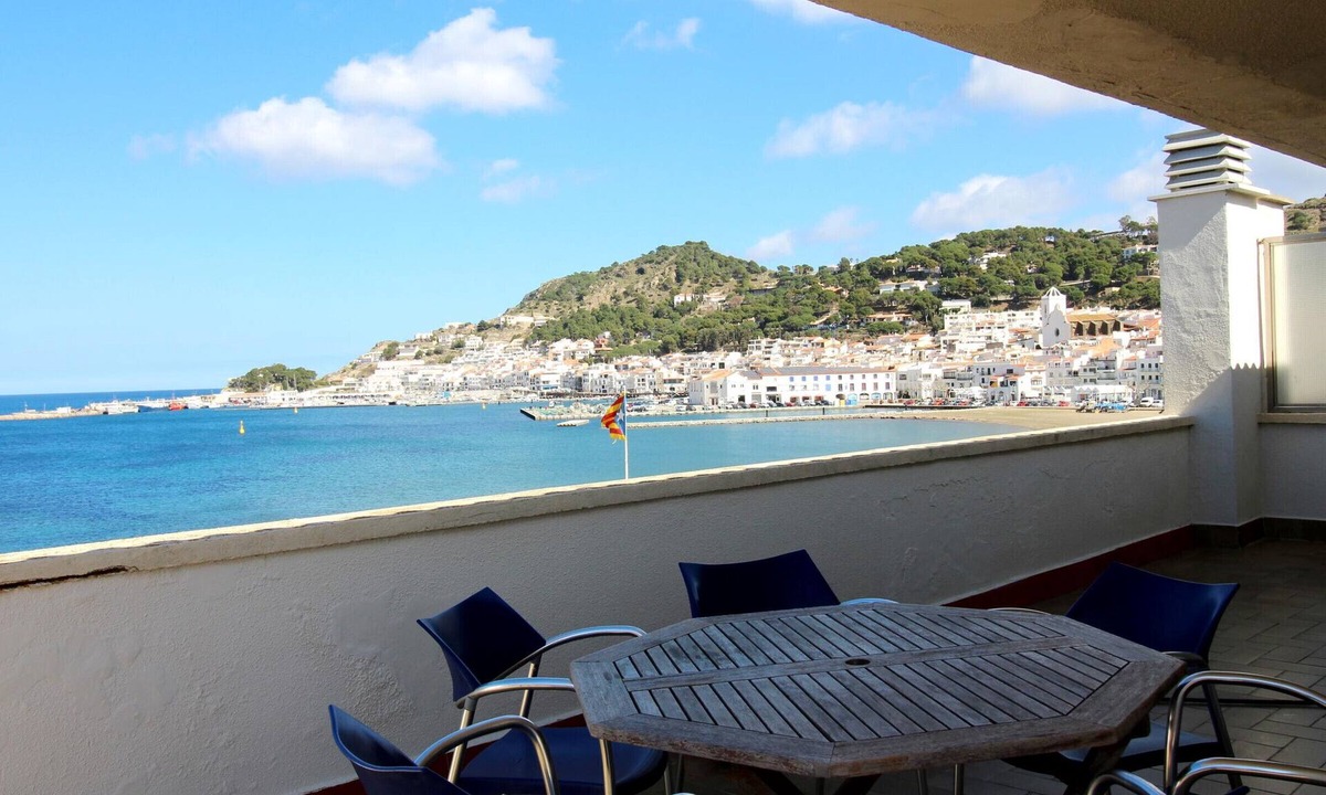 Port de la Selva Apartment | Seafront Penthouse for 6 with Terrace and Shared Pool