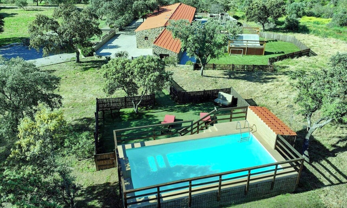 Llerena House | Stone house with pool near Llerena, Badajoz