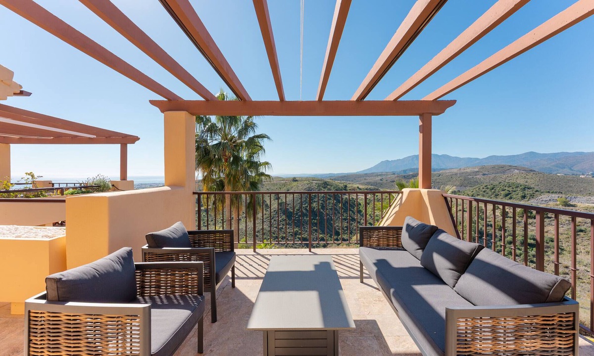 New Golden Mile Apartment | Stunning 3BR Penthouse with Sea Views