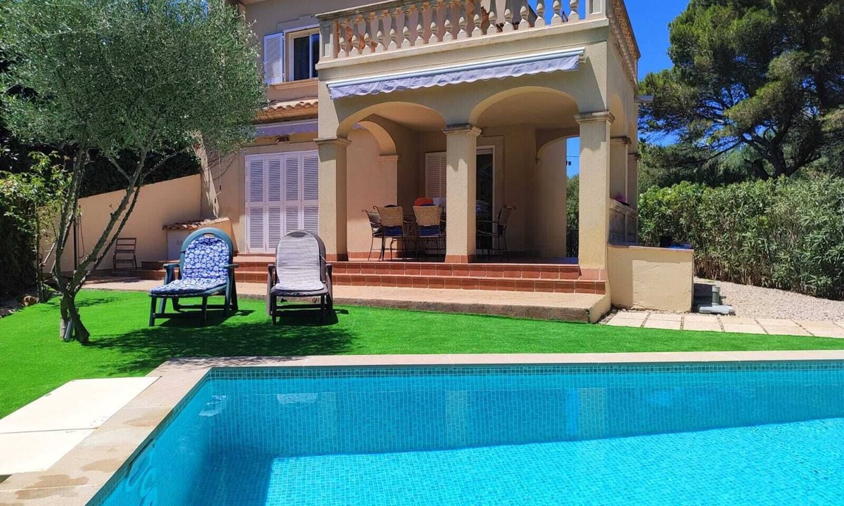 Vallgornera House | STUNNING VILLA, PRIVATE POOL, AIR CONDITIONING, Wi-Fi, beach, ocean, 3 bedrooms + 3 bathrooms