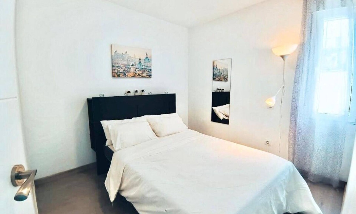 Prosperidad Apartment | Subway Avenida de America 07 (1 bedroom apartment)