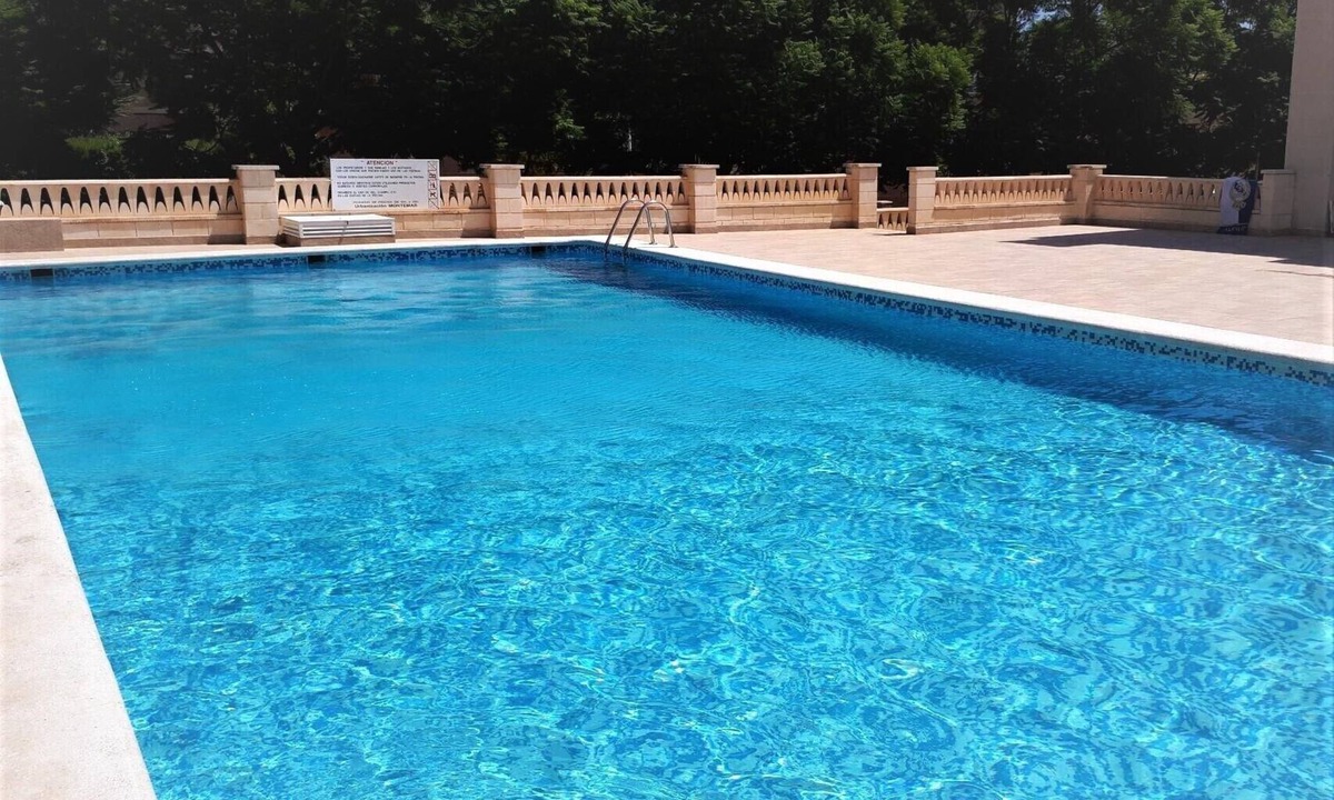 Santa Pola Apartment | Sunny Apartment in Costa del Azahar near the Sea and the Mountain