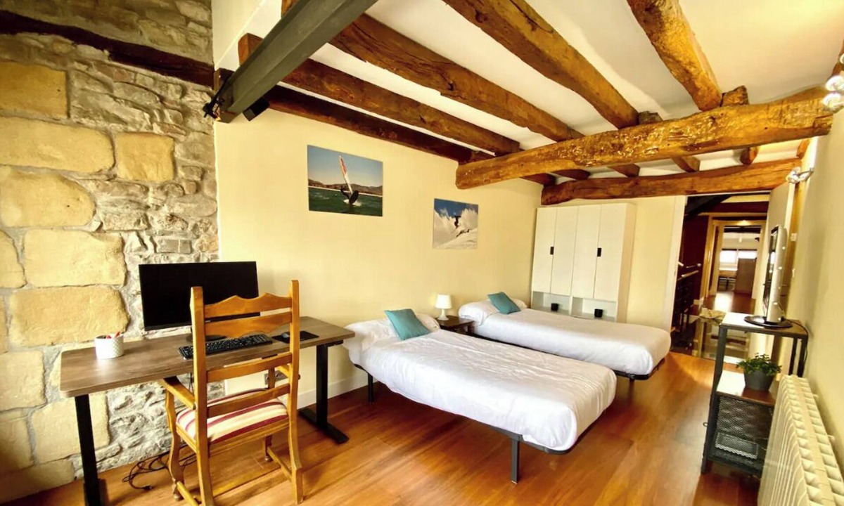 La Marina House | Unique 4-floor Home in Historic Plaza Casa Axula