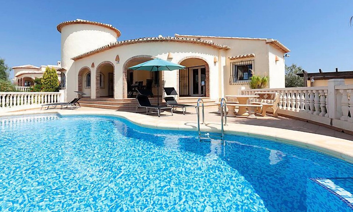 Rafol de Almunia House | Vacation home Capi by Interhome