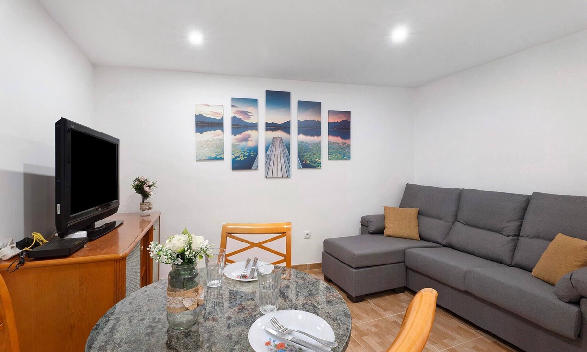 Cabo Blanco Apartment | Vacation Home "Casa Teresita" with Mountain View & Wi-Fi