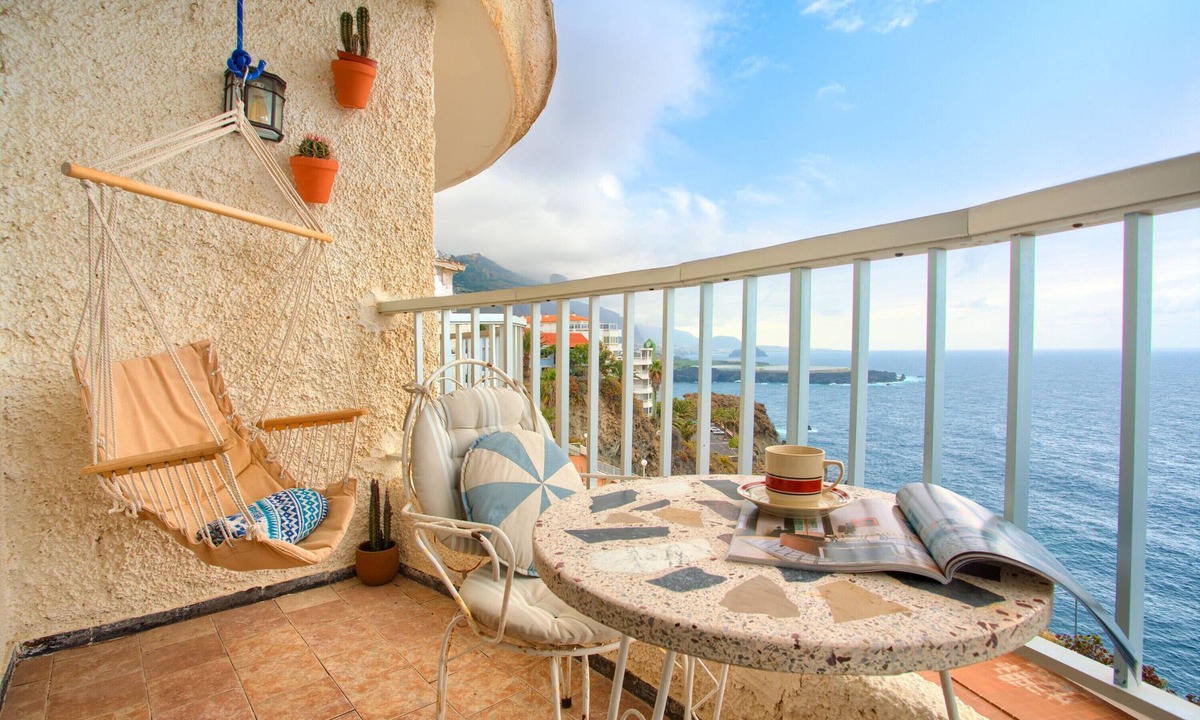 San Marcos Apartment | Vacation Studio 'Atlantic Retreat' with Sea View, Shared Pool and Wi-Fi