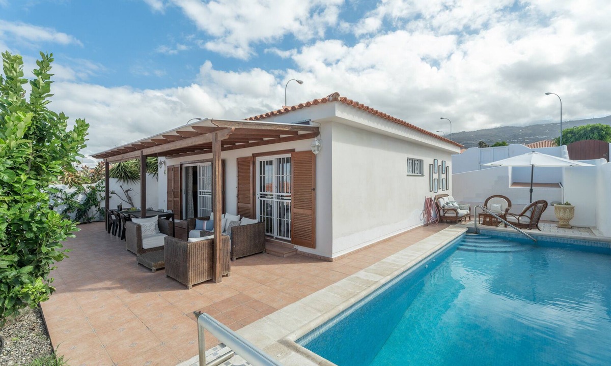 Callao Salvaje Villa | Vacation Villa 'Callao Salvaje' with Sea View, Wi-Fi and Air Conditioning
