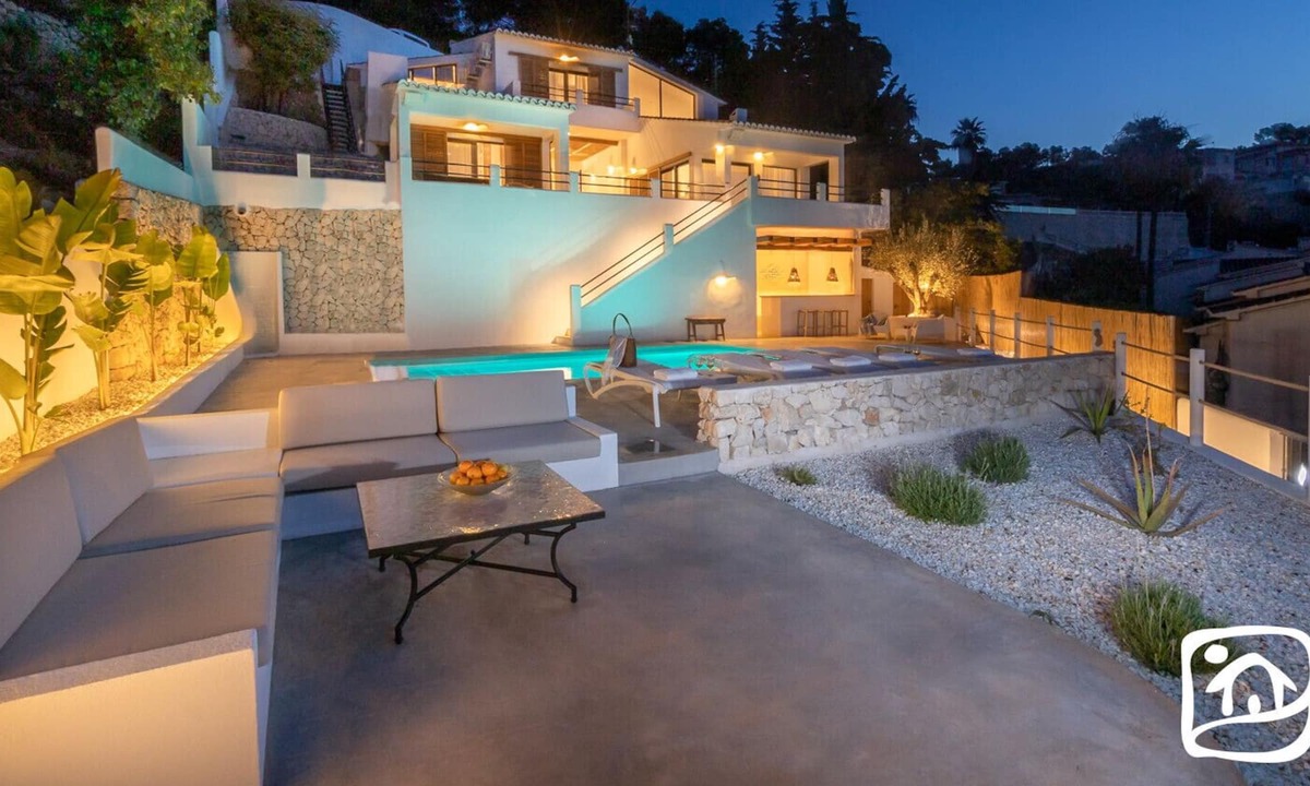 Pinar del Advocat Villa | Villa CA CHIKA by Abahana Luxe