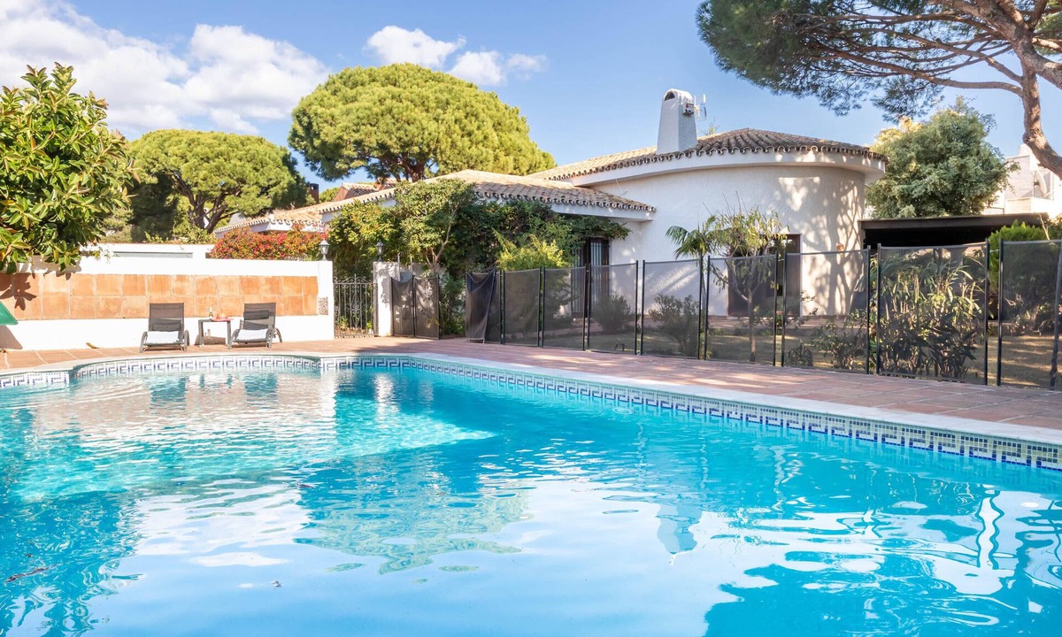 Calahonda Villa | Villa Calahonda 700m From Beach With Pool, Mijas Costa, Spain