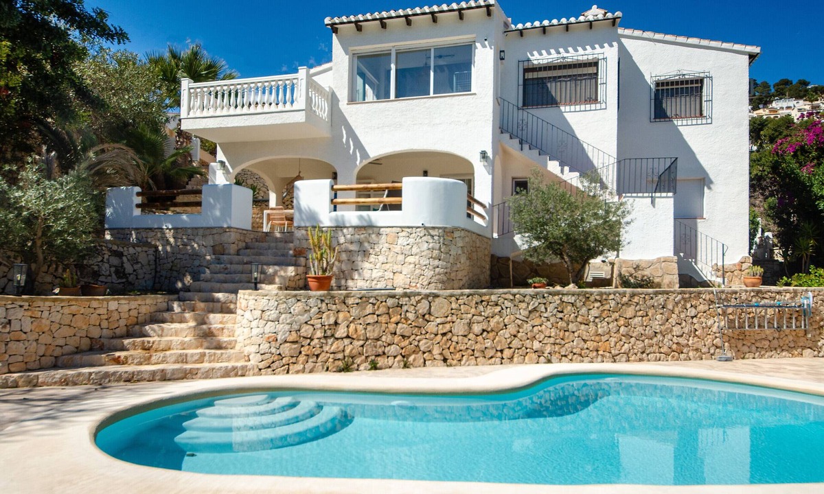 Pinar del Advocat Villa | Villa 'Casa Mar Y' with Sea View, Wi-Fi and Air Conditioning
