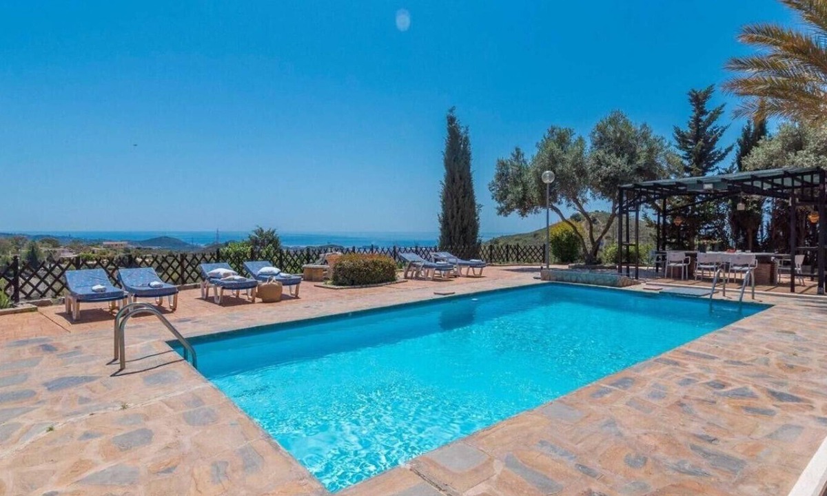 Puerto de la Torre House | Villa Cielo Málaga, Rural House with Private Pool in Málaga