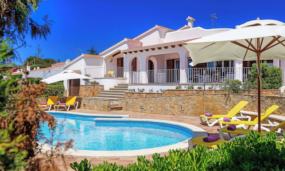 Punta Prima Villa | Villa Fantasia - Four Bedroom Villa, Sleeps 9