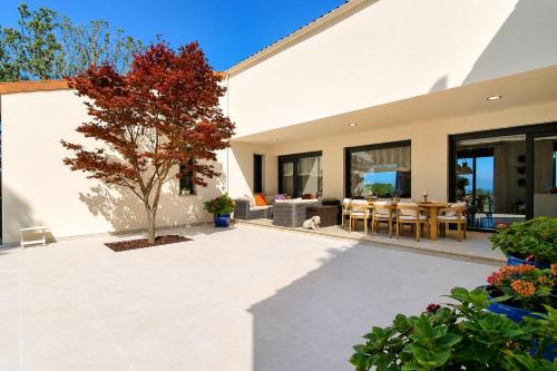Llamigo Villa | Villa Las Encinas · Jardín, Playa, Relax en Llanes